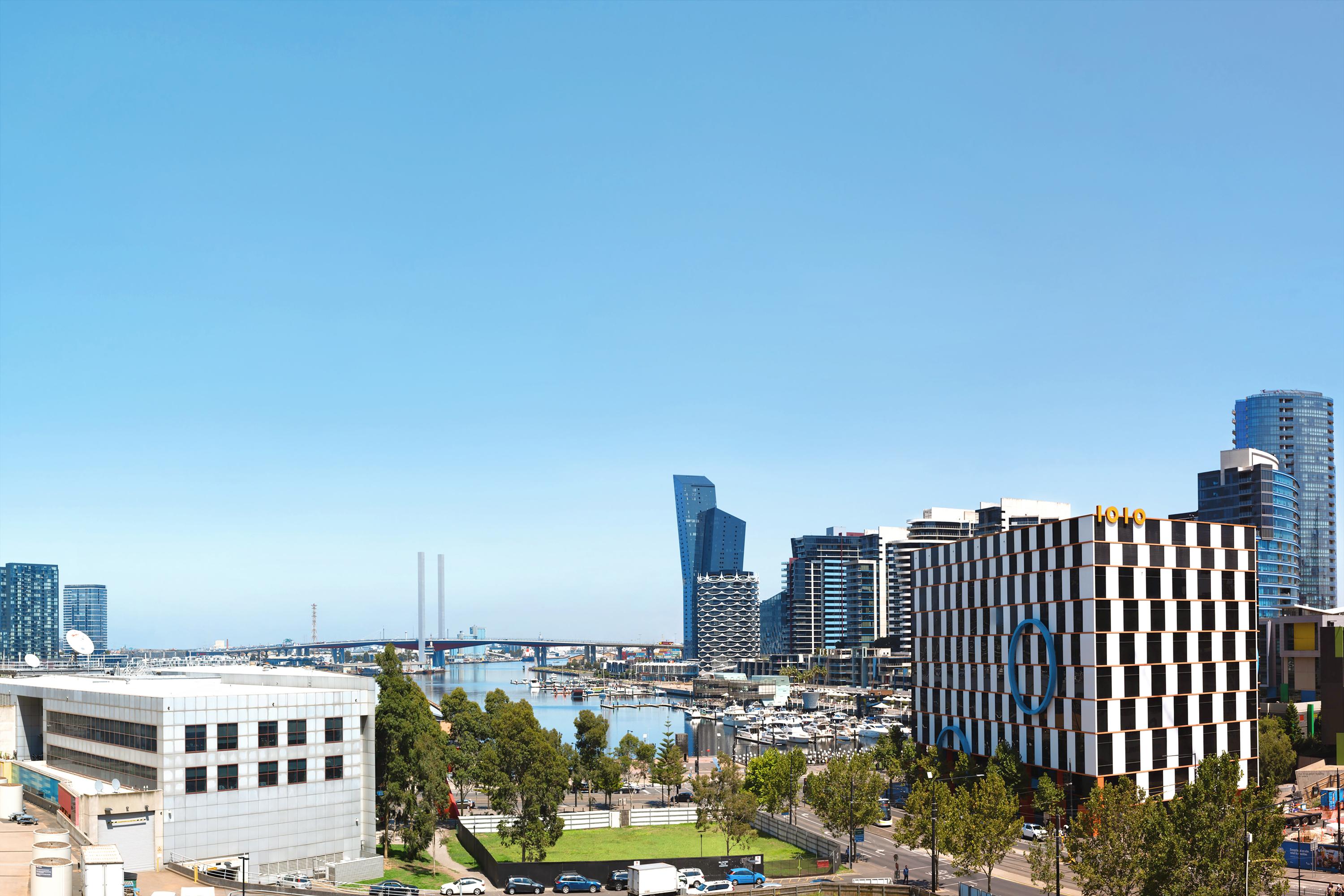 Peppers Docklands Ξενοδοχείο Μελβούρνη Εξωτερικό φωτογραφία View of the Perth Waterfront City